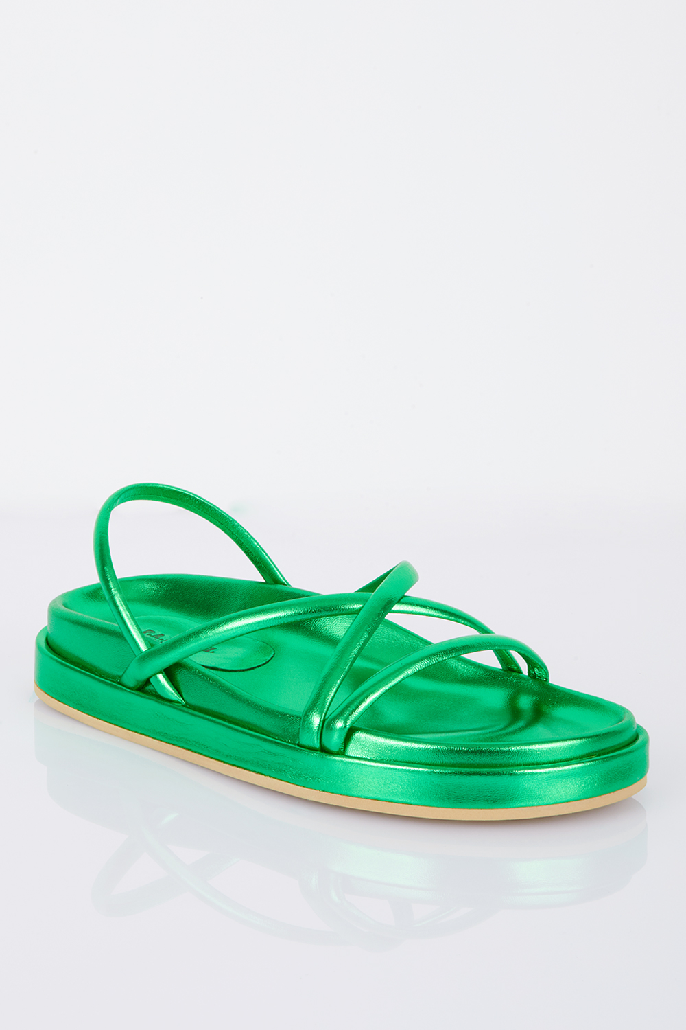 AUSHOED070225_068_S23