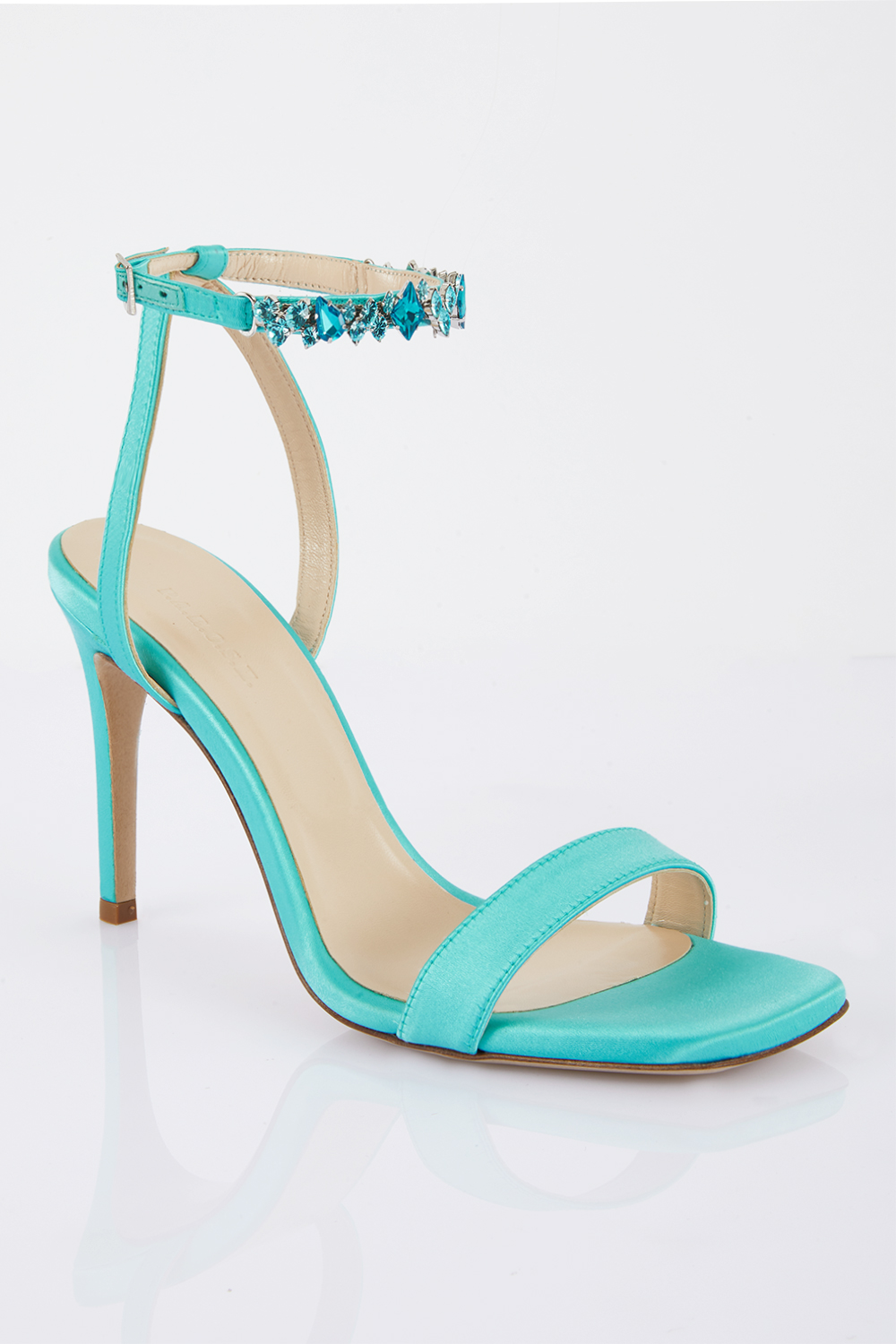 VASHOED070219_051_S23