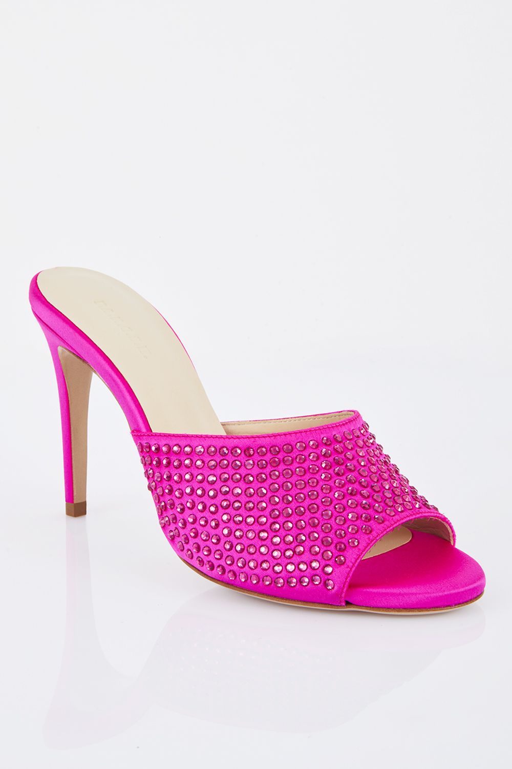 VASHOED070220_042_S23